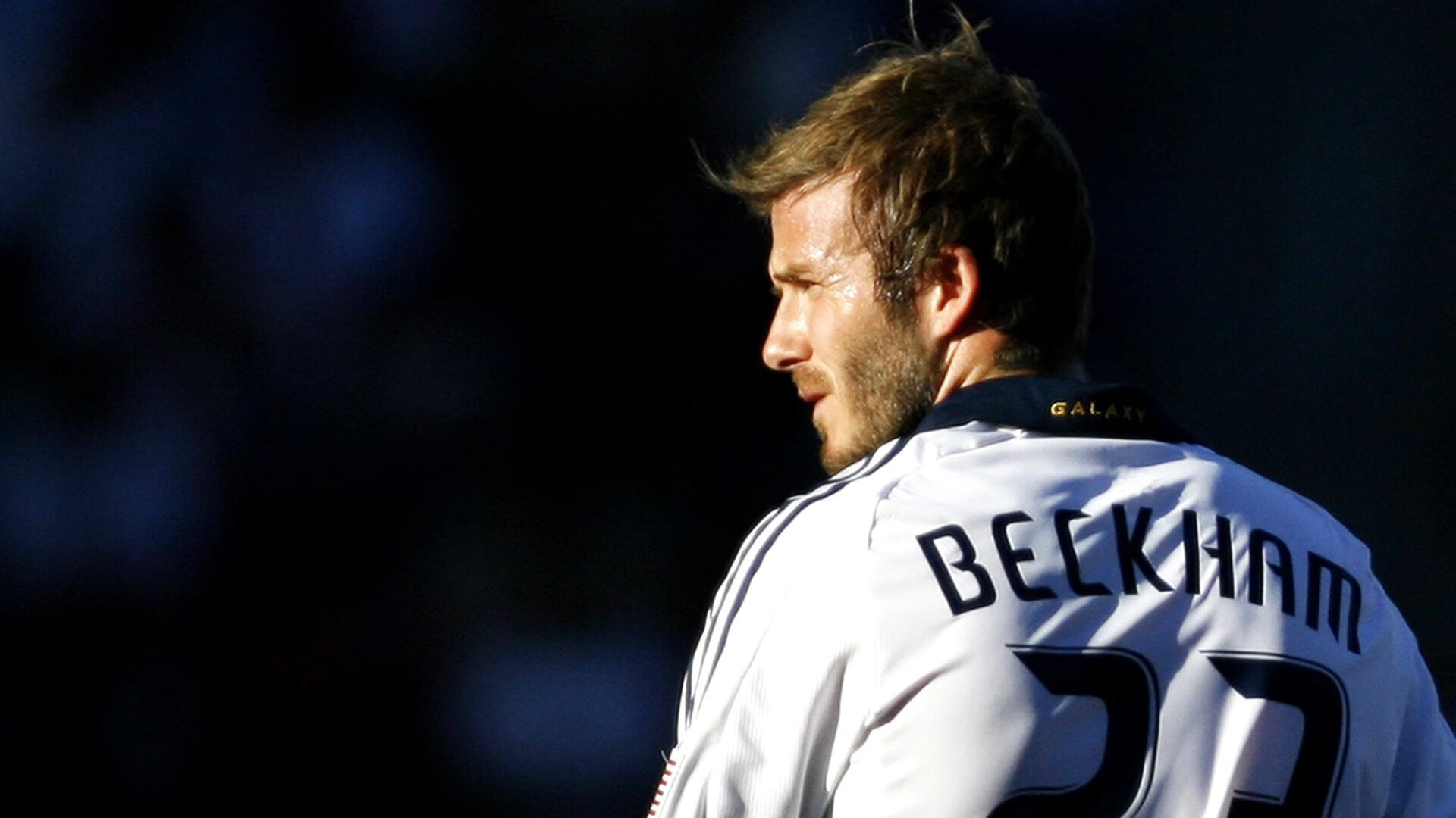 英超争冠形势扑朔迷离，阿森纳曼城你追我赶，英超联赛阿森纳